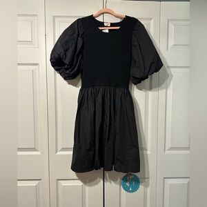 Elegant Black Puff Sleeve Dress